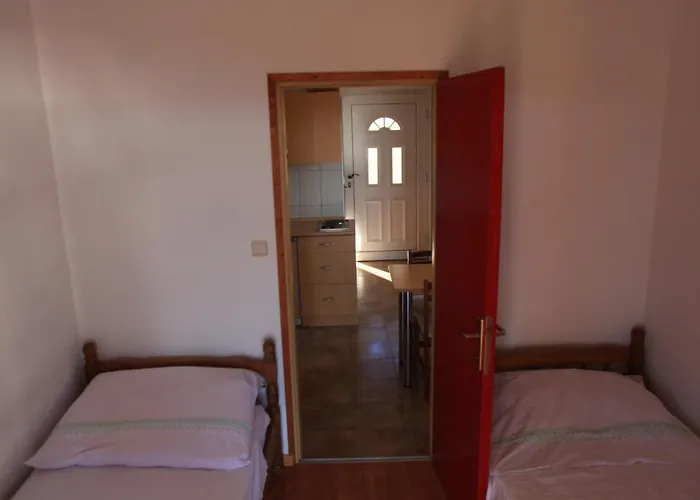 Rtina - Stosici 15921a